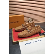 Louis Vuitton Low Shoes